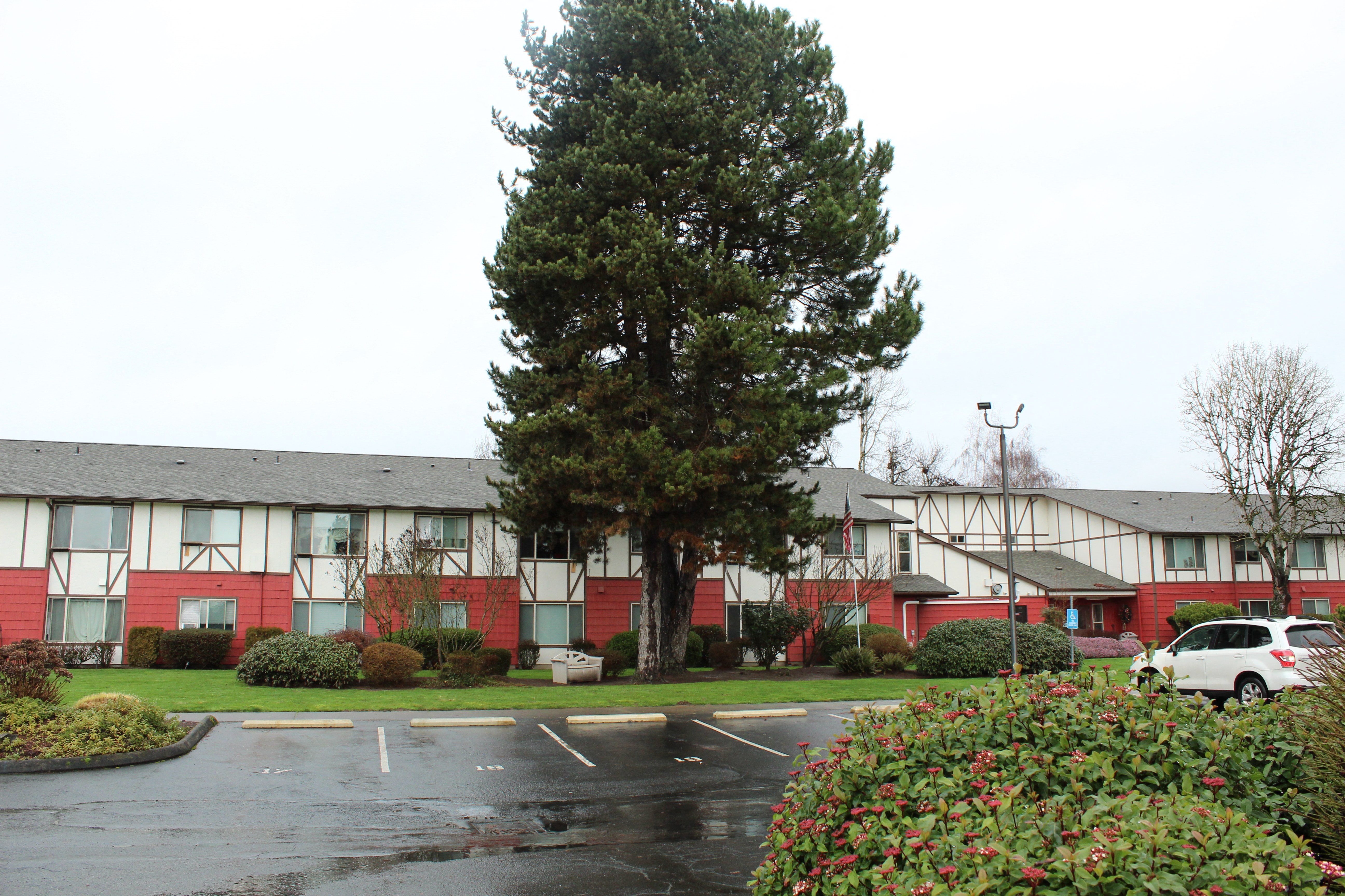 HH parking n building,HH parking n building